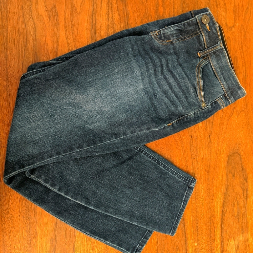Liz Claiborne Classic Skinny Jeans, petite